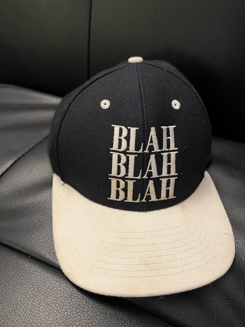 Men’s Snapback Hat - Picture 8 of 9